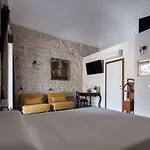 Casa Catale 4*