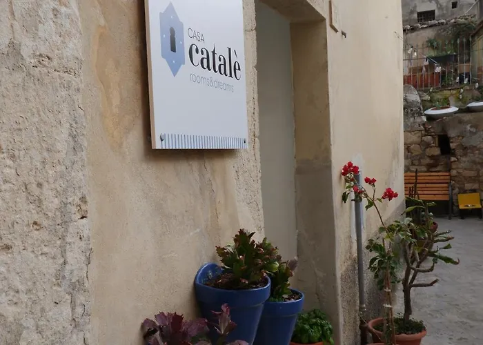 Casa Catalé Couette-café 4*